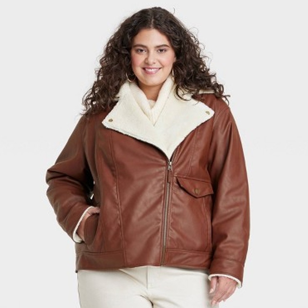 NWT - Universal Thread Women's Oversized Faux Leather Moto Jacket, Brown - Large